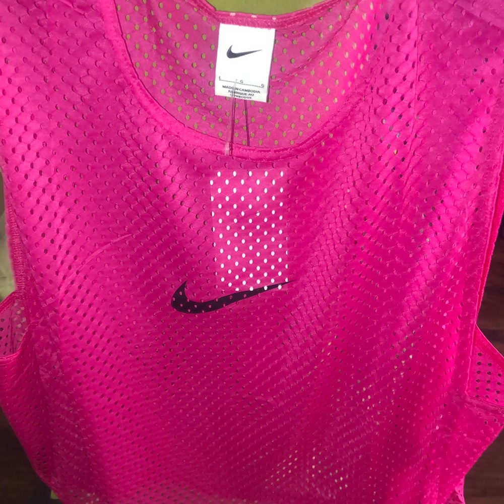 Nike Muscle/yoga Top